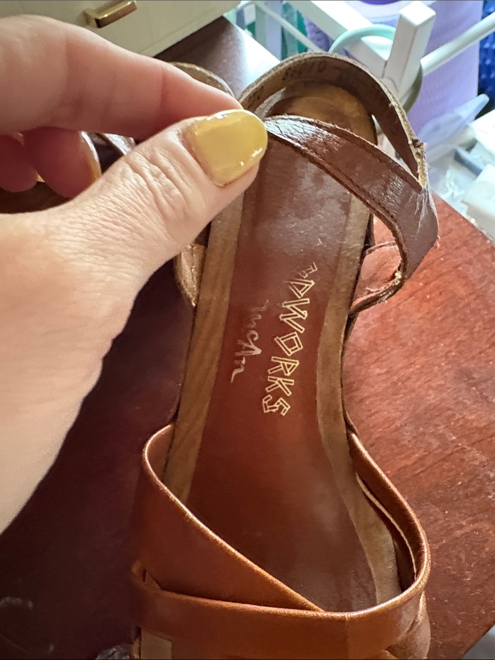 1970s Woodworks by Thom McaAn Thom McAn Brown Leather Wood-Effect Wedge Sandals - Picture 2 of 16